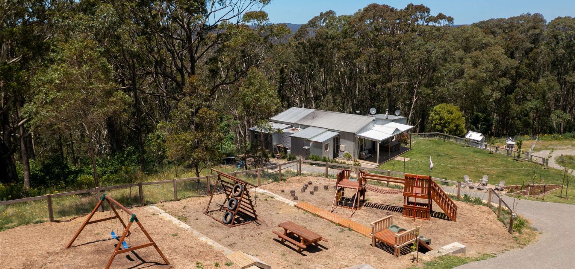 Ashby Downs, Moss Vale