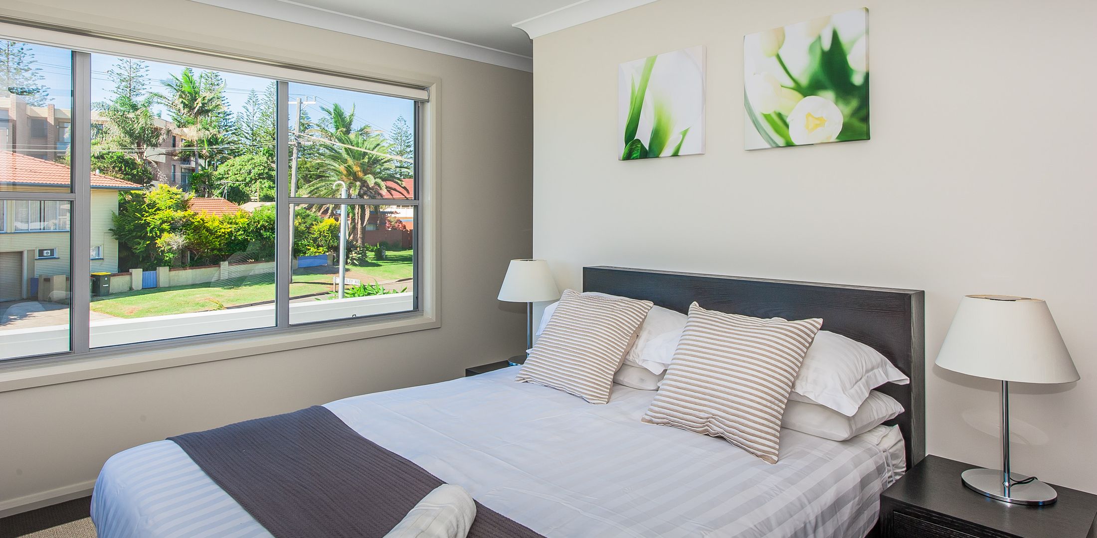 Escape at Nobbys Beach House 1, 1 Dixon Avenue,