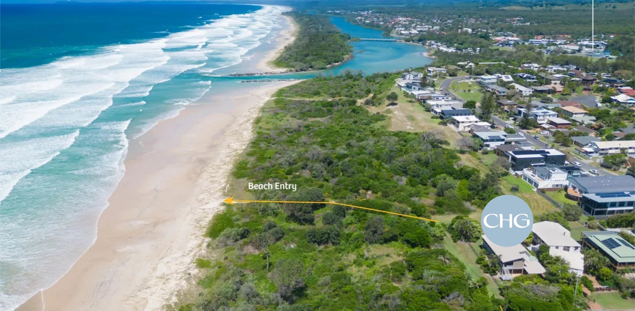Classic Beach House on Surfside – Pet Friendly