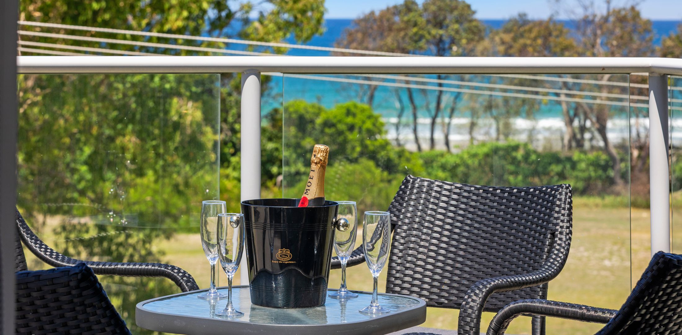 Ming 3 – Beachfront on Marine Parade