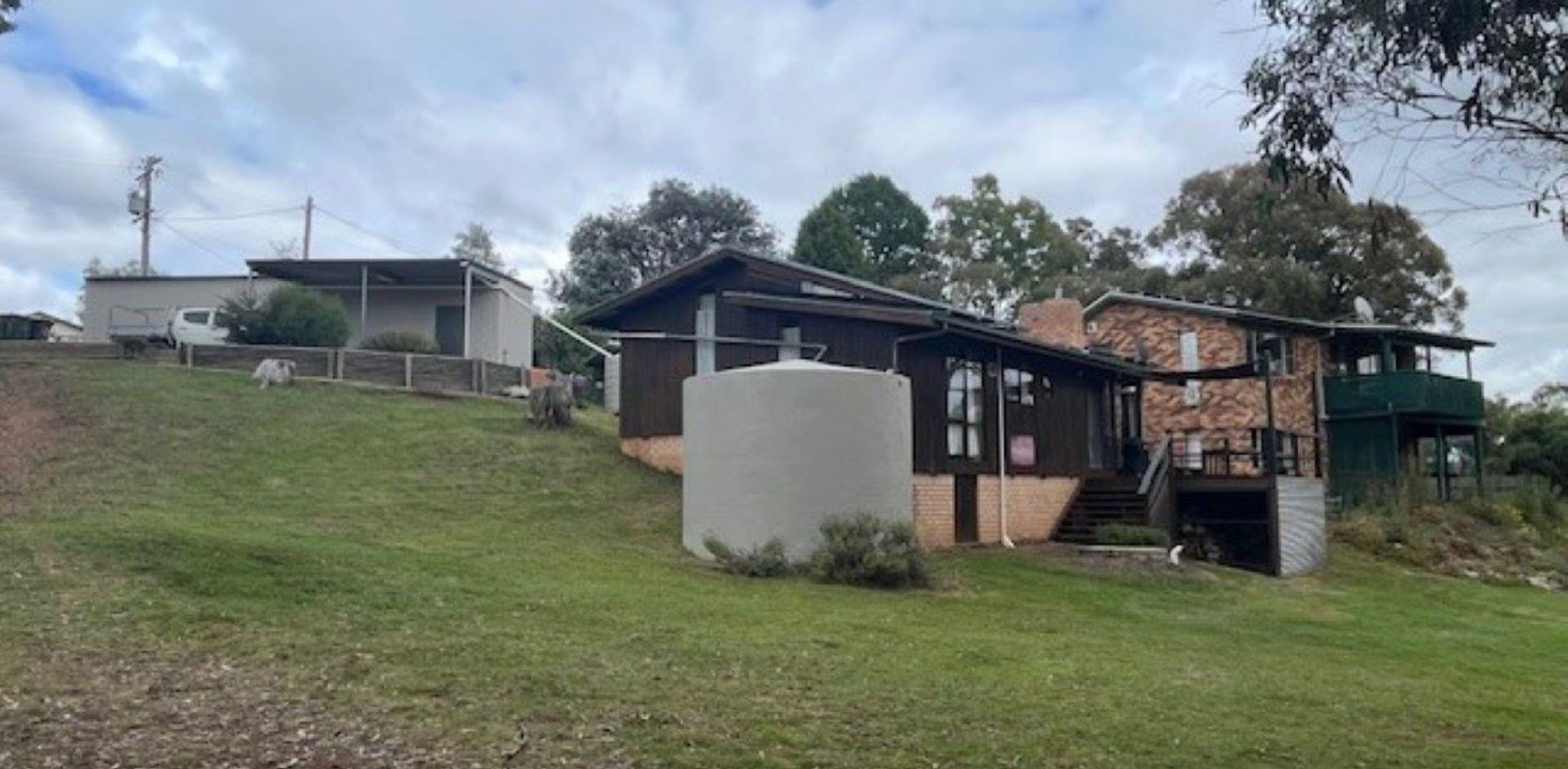 Currawong Cottage