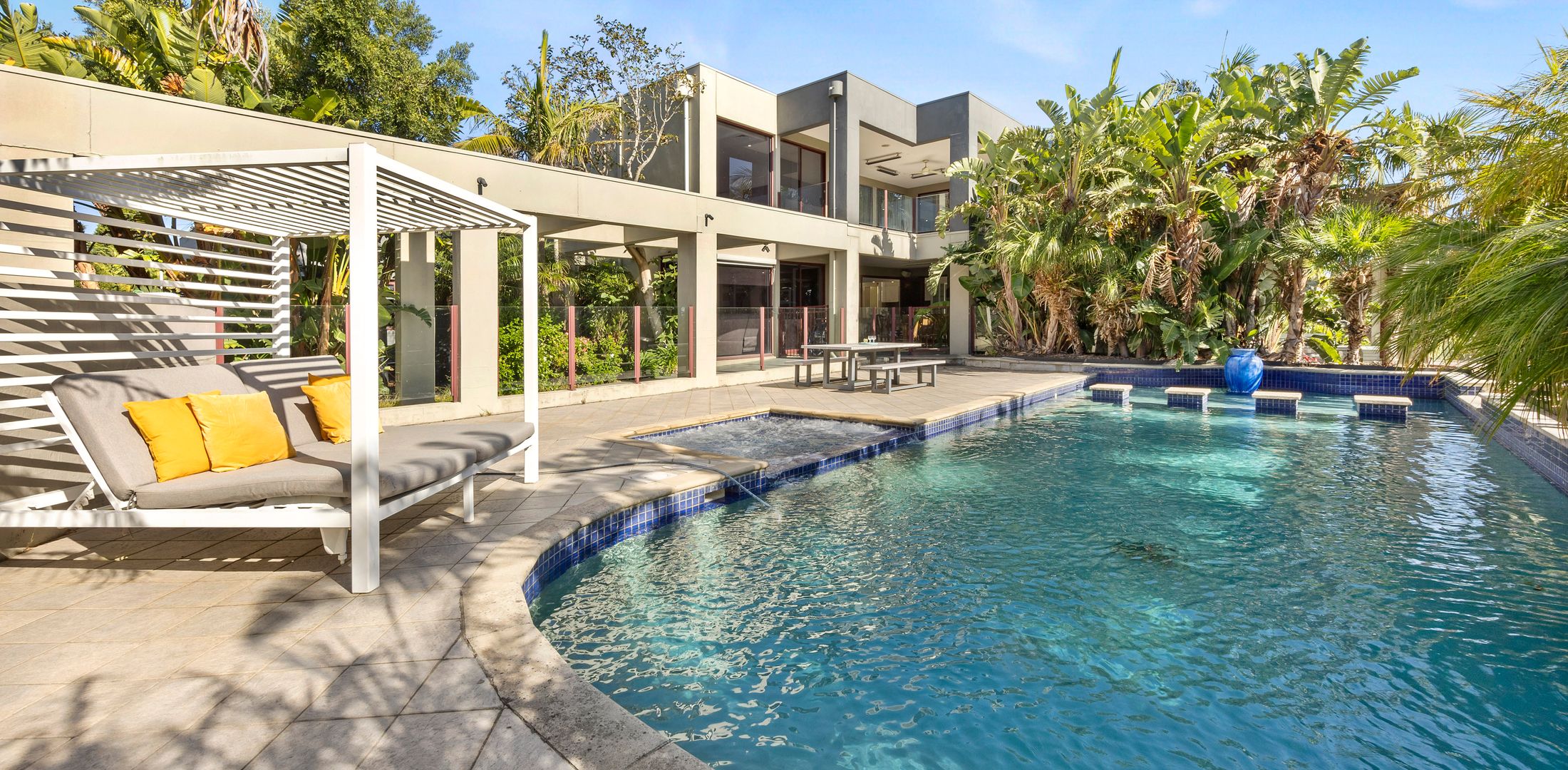 Amankila – Mt Eliza