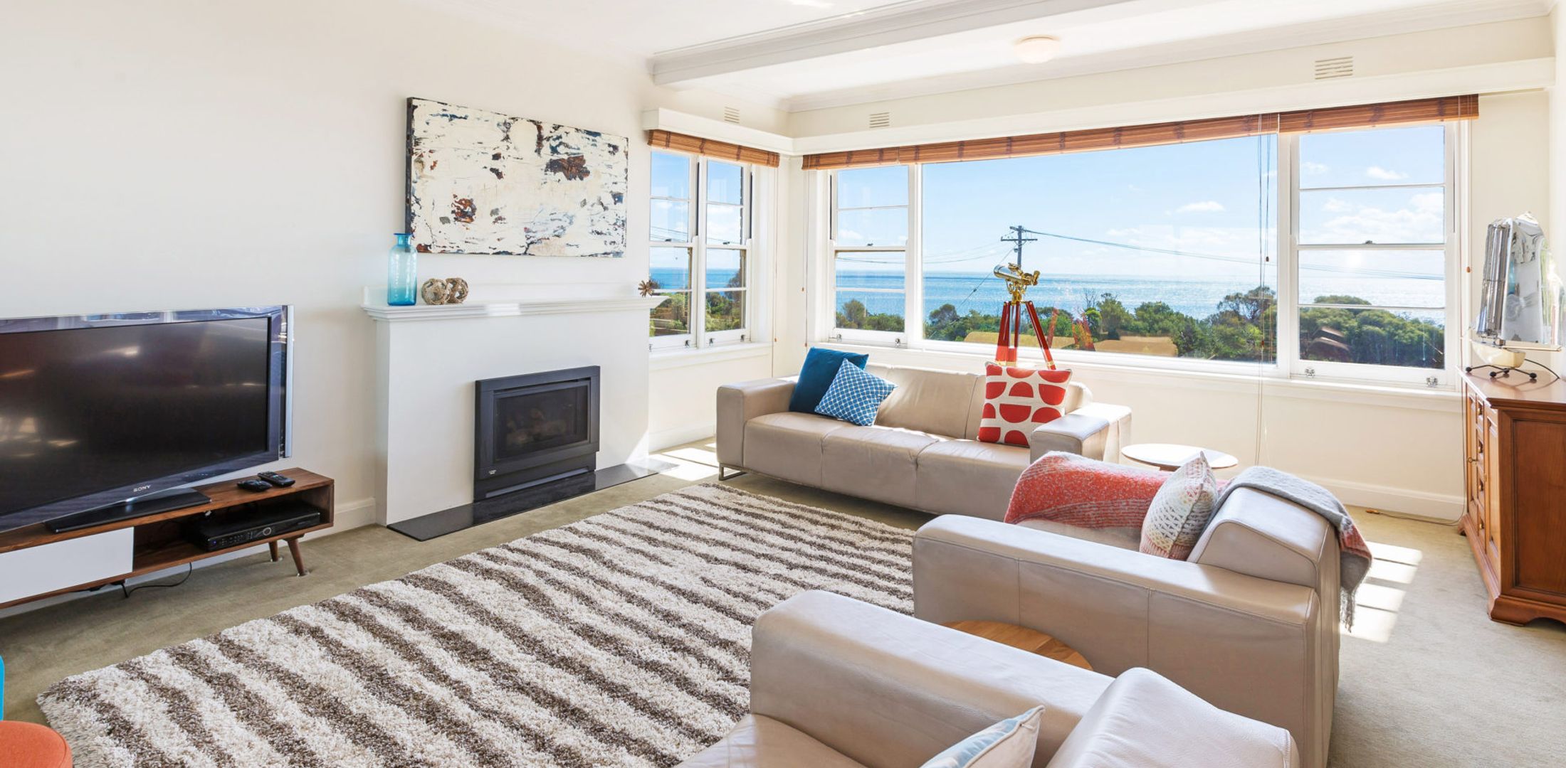 BEACH BELLE – MORNINGTON