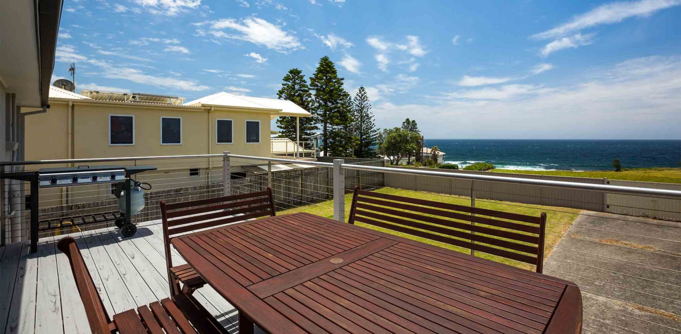 Peninsula 180, Gerroa
