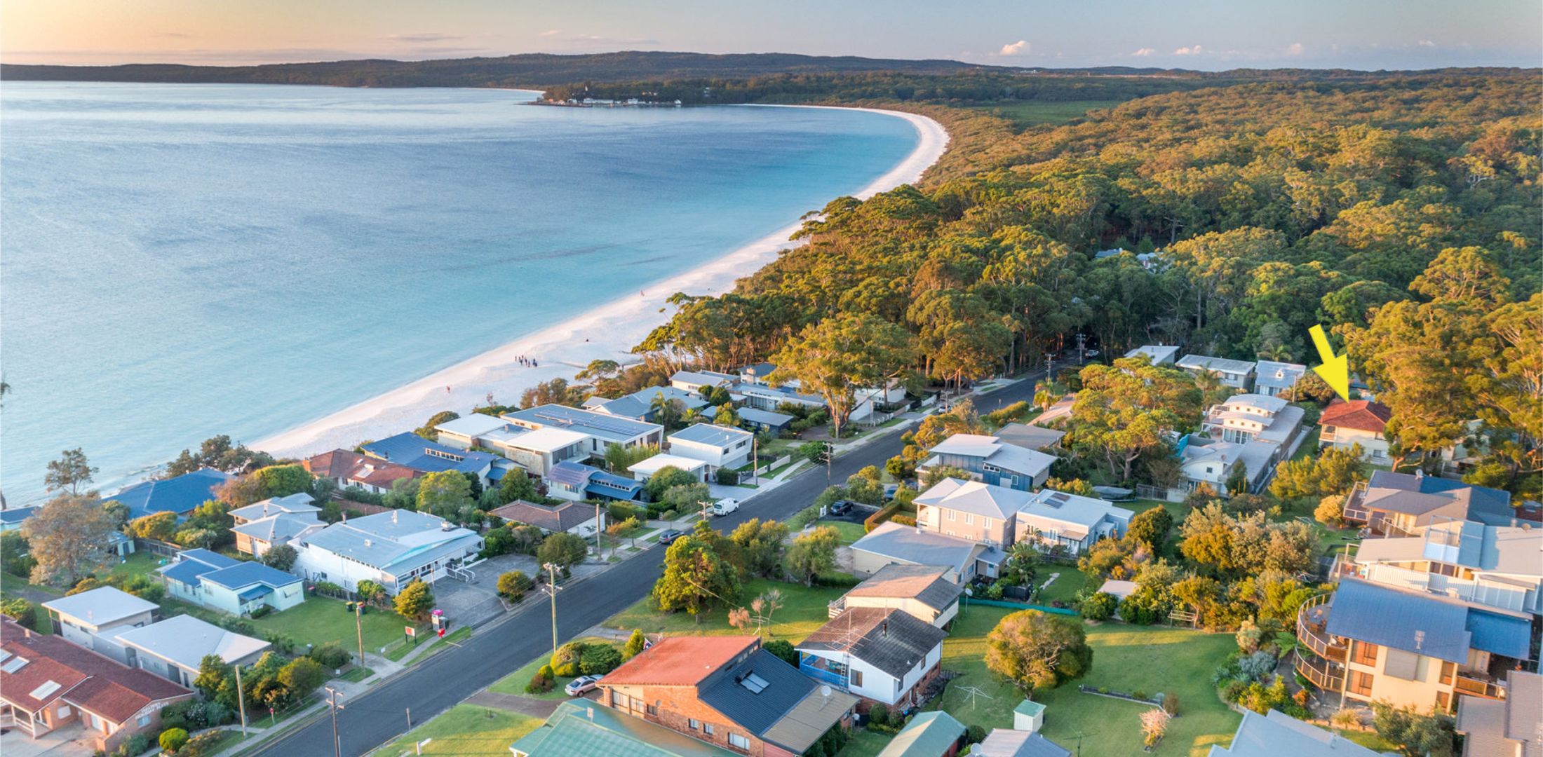 Sandals at the Bay – Upstairs sleeps 6, Hyams Beach