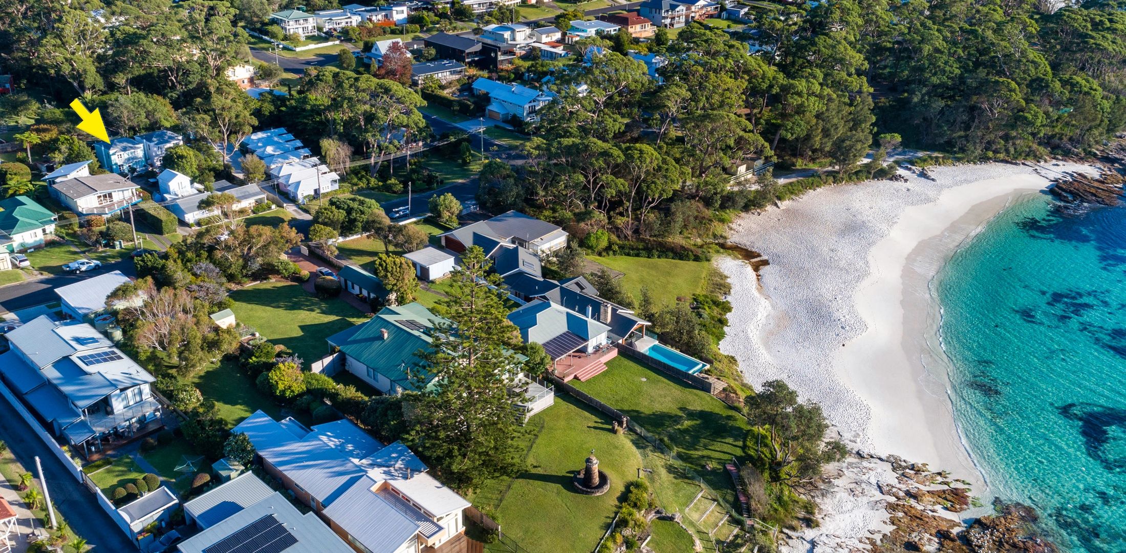 The Green Whaler, Hyams Beach