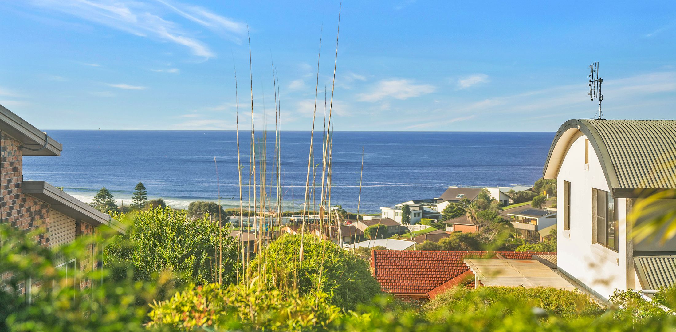Pacific Blue, Gerringong