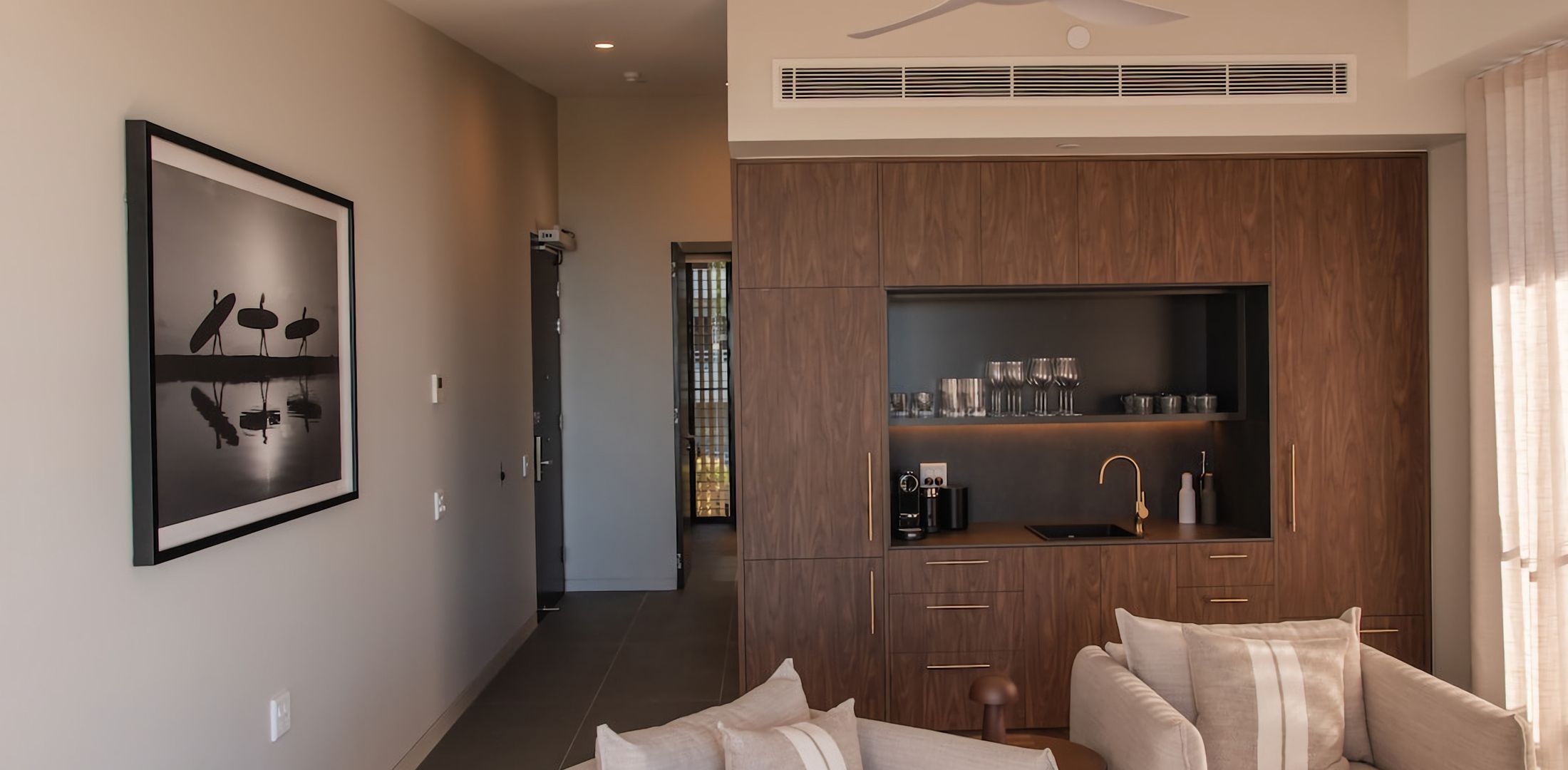 Living room image 1