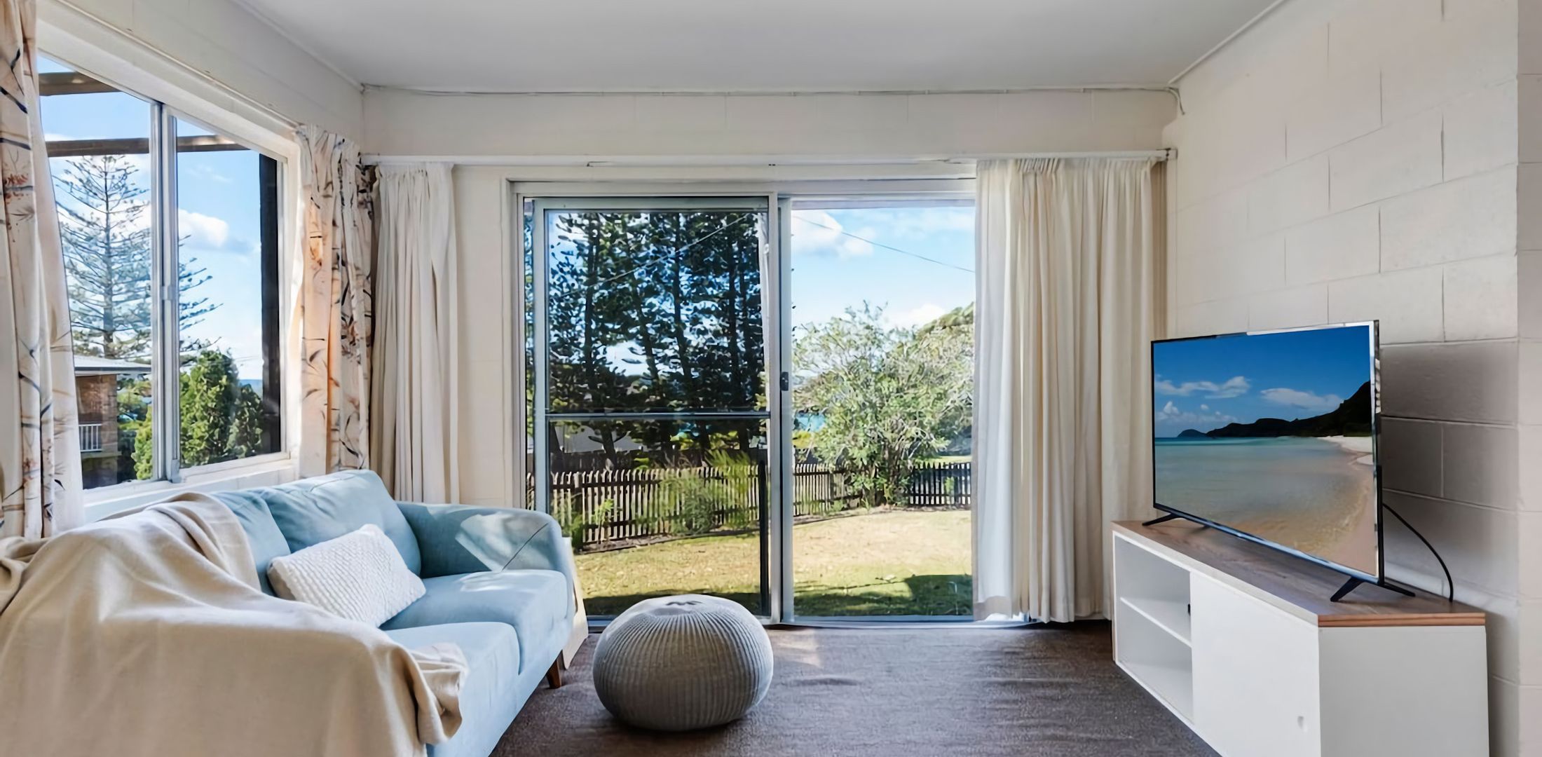Beach House On Booth
