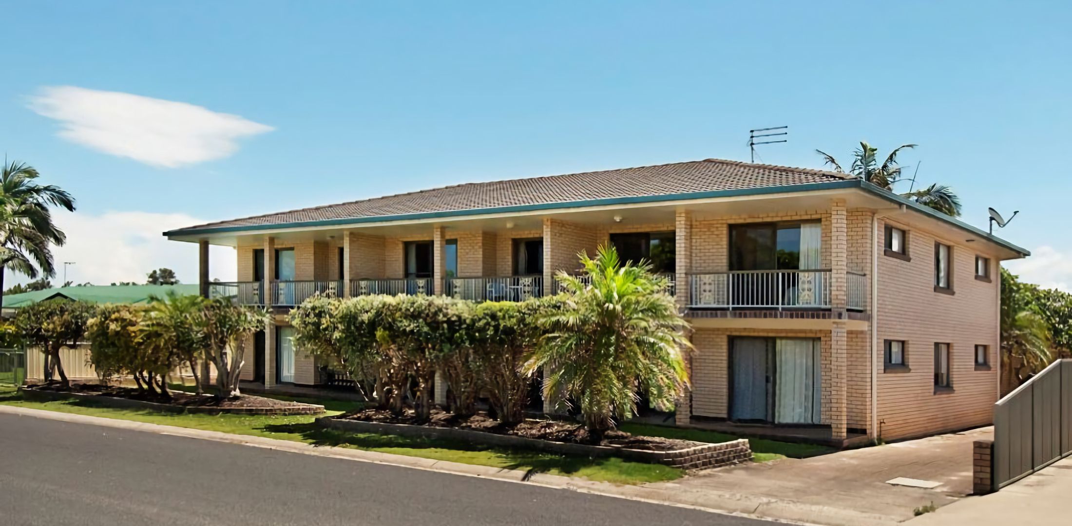 Pacific Palms 4