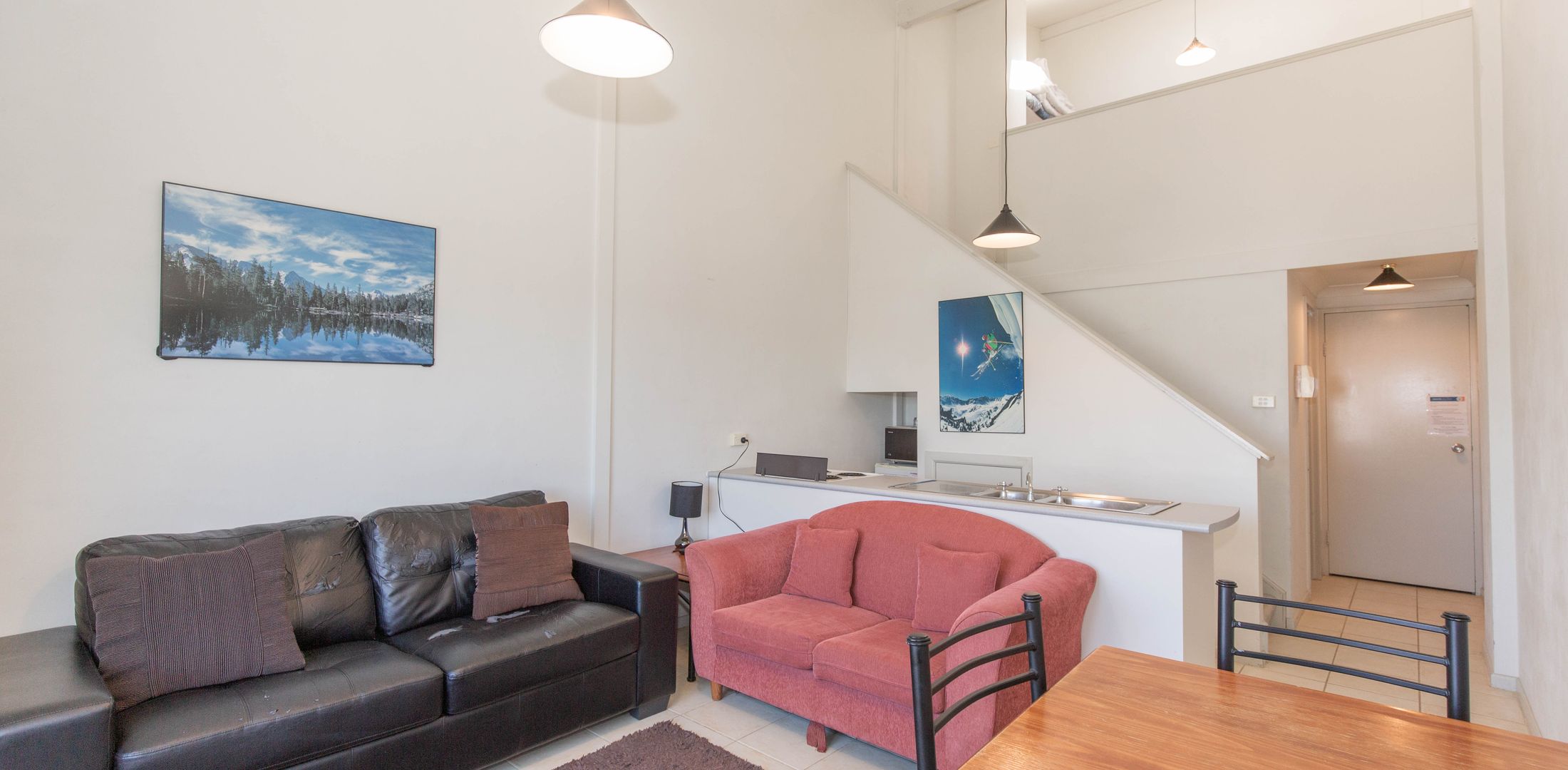 Razorback – 12/1 Gippsland Street