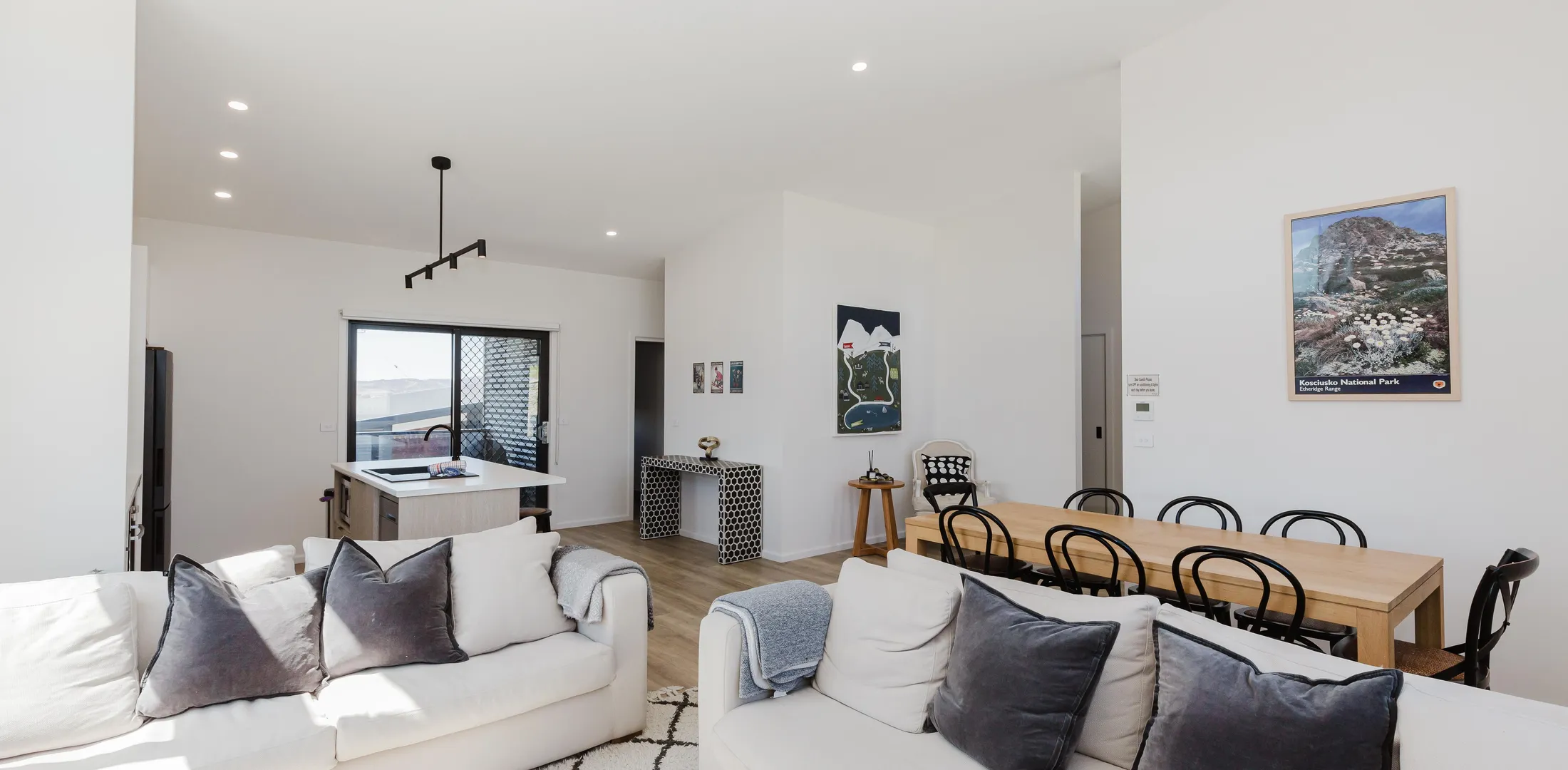 15A Jagungal Close