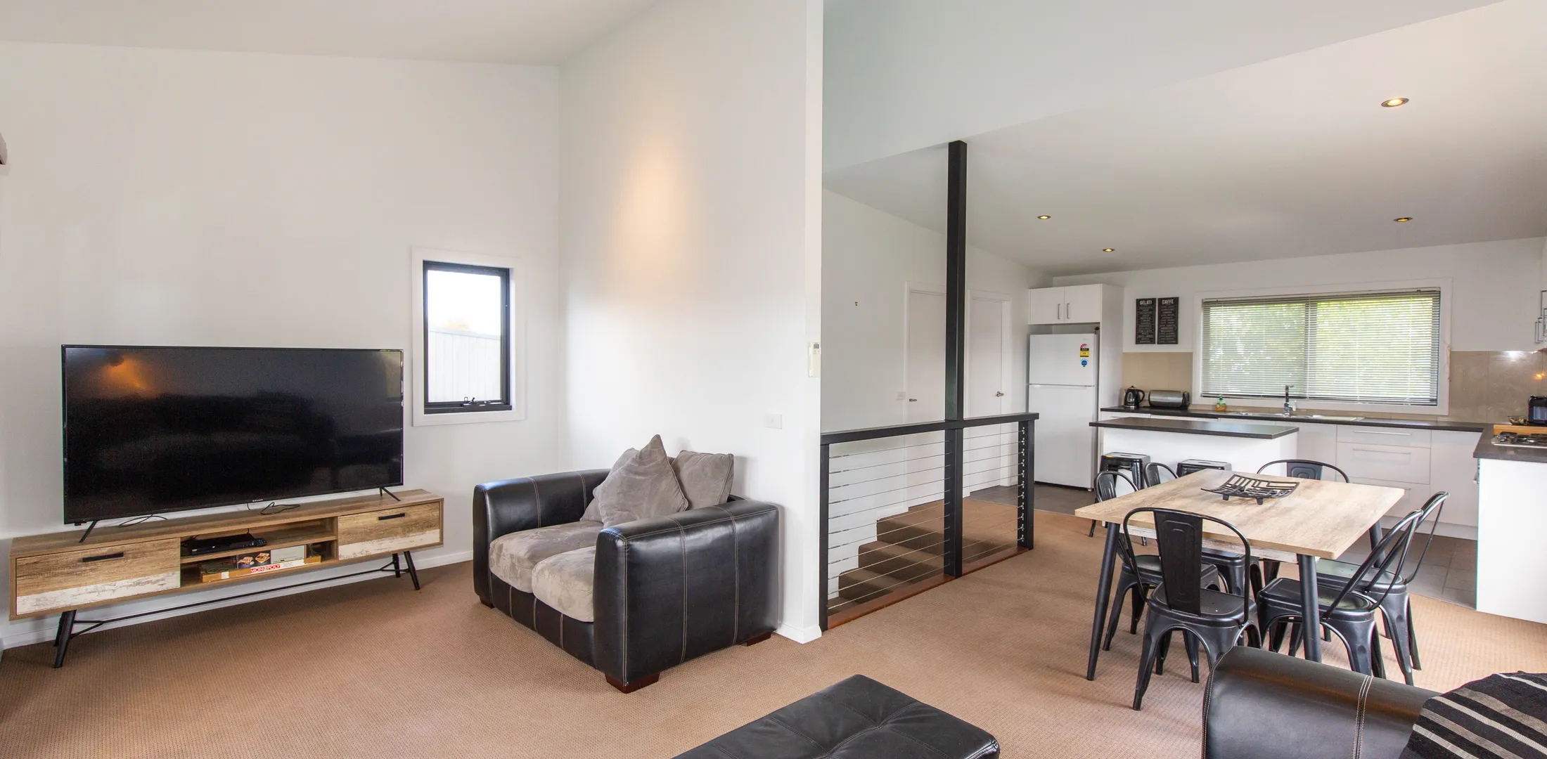 25A Twynam Street