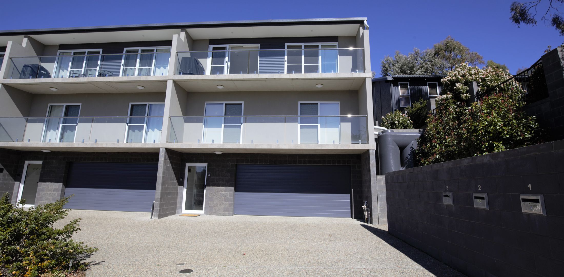 Snoqualmie – 3/2 Cobbodah St