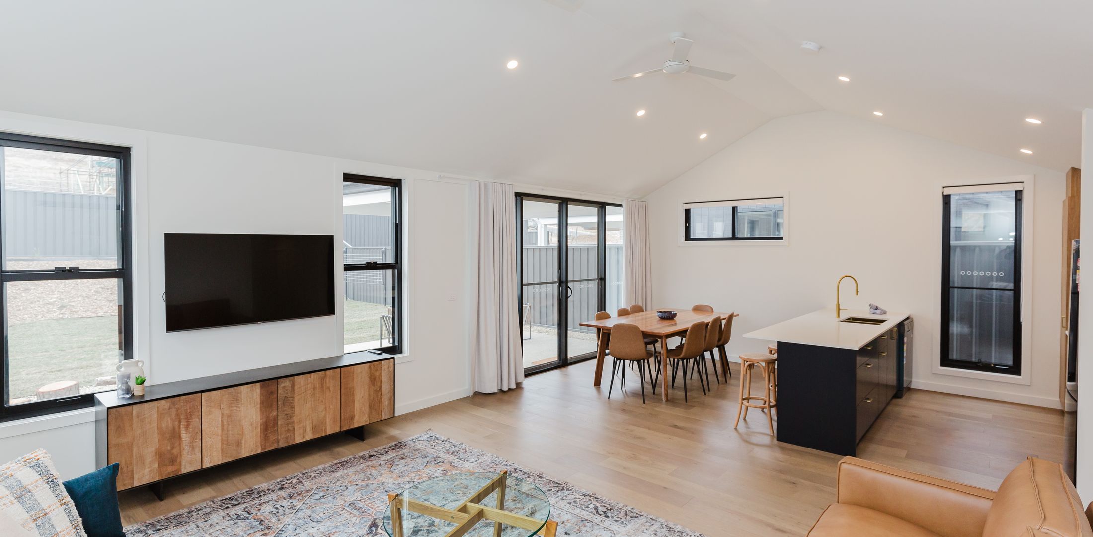 16A Rawson Street