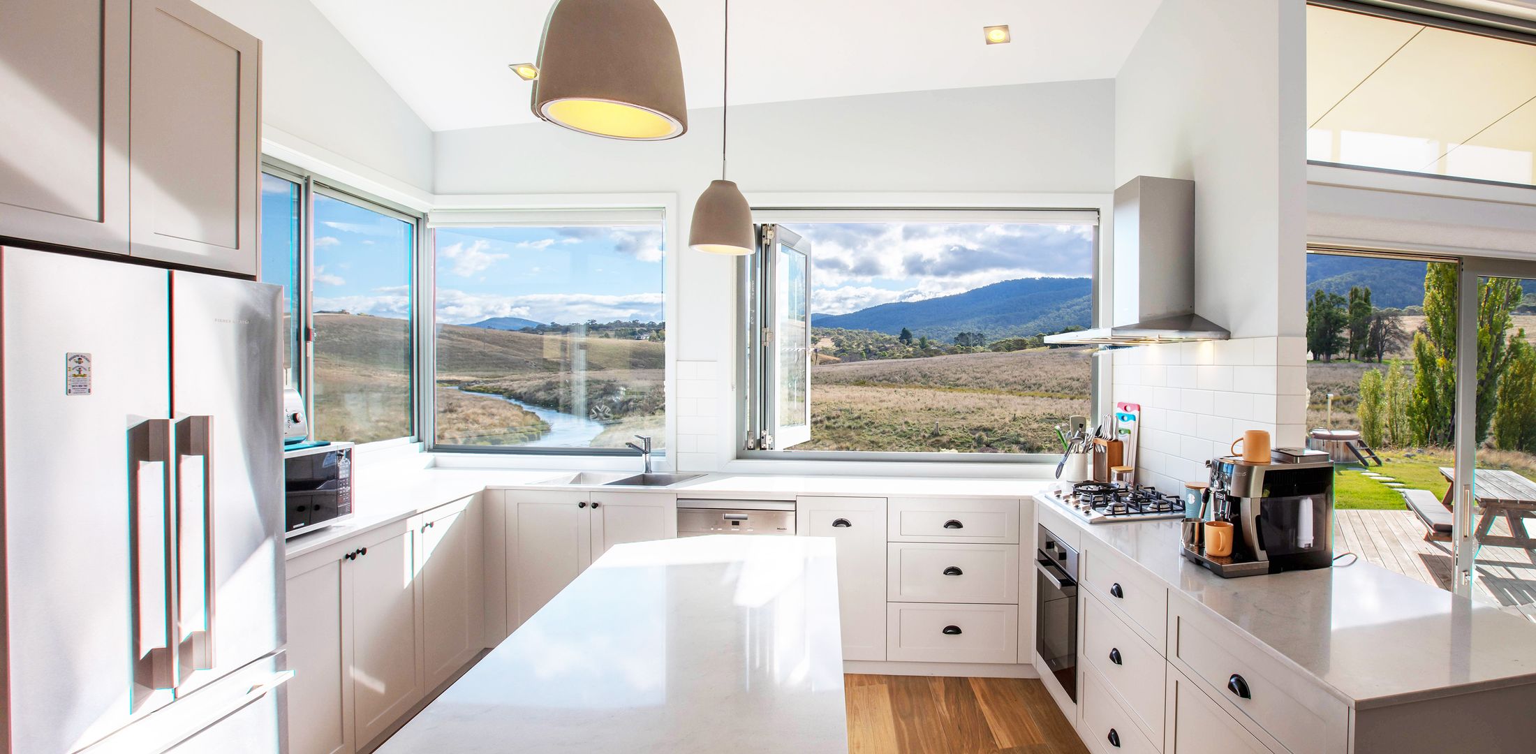 River K Lodge – 4 Eagle View Road