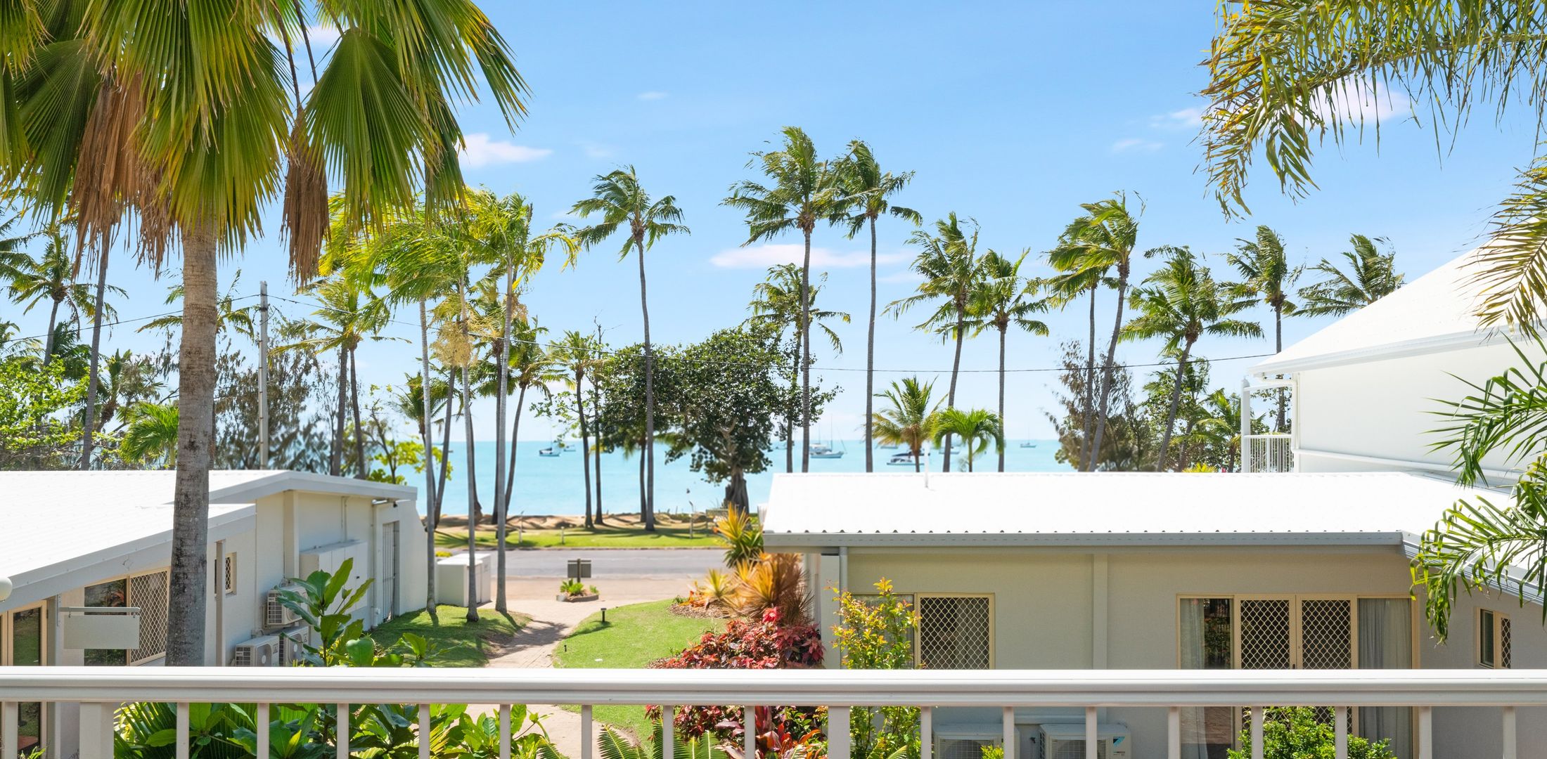 Sails 13 Oceanview