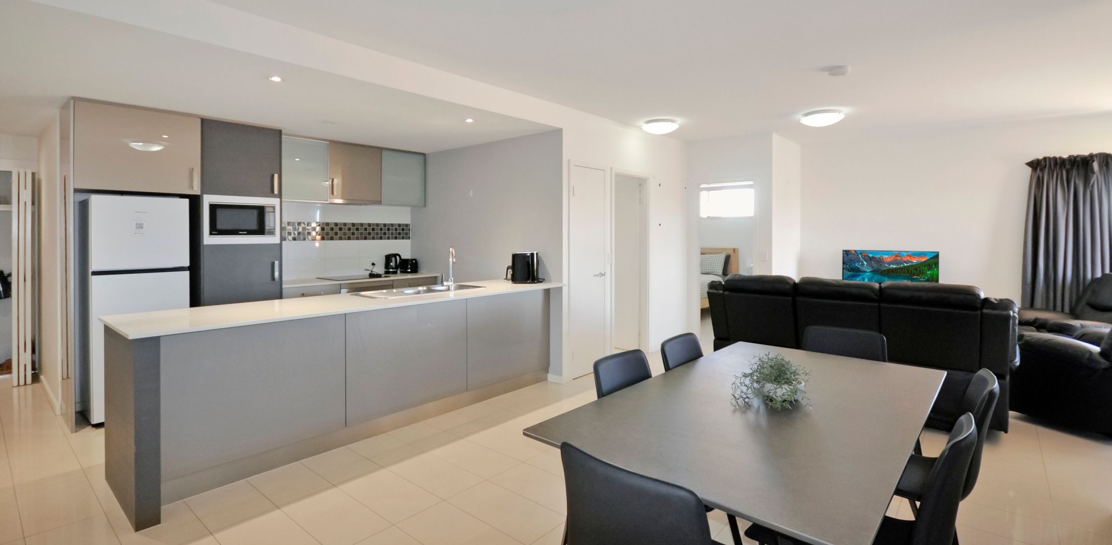 Easygoing Edgar – 2×1 Apartment