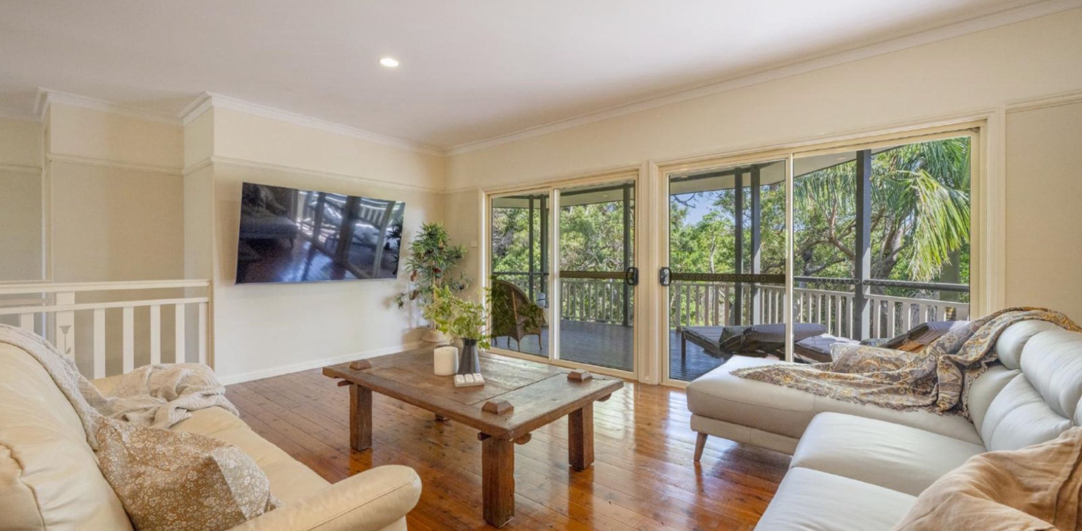 Treetop Retreat