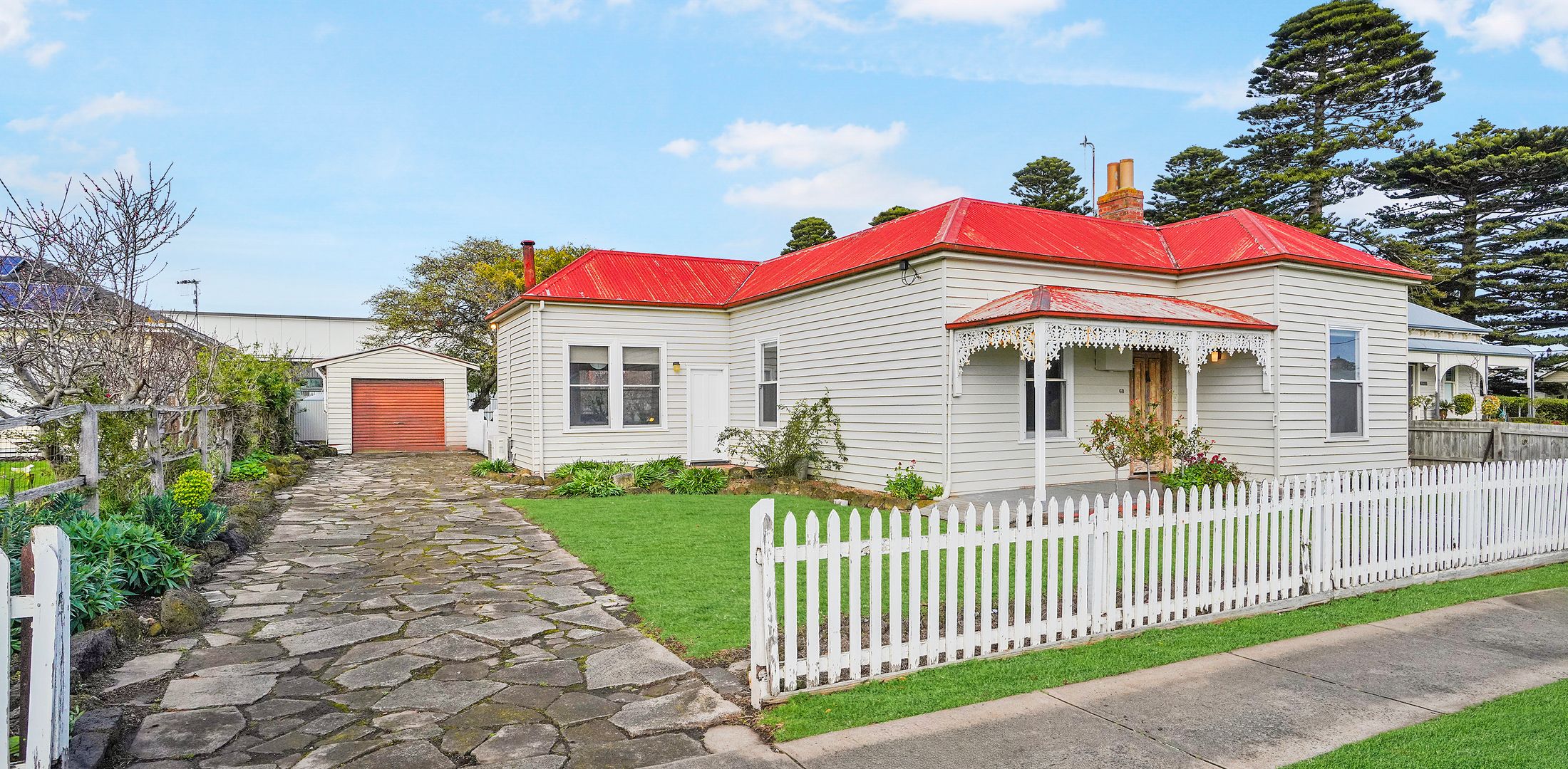 Hewlett Cottage