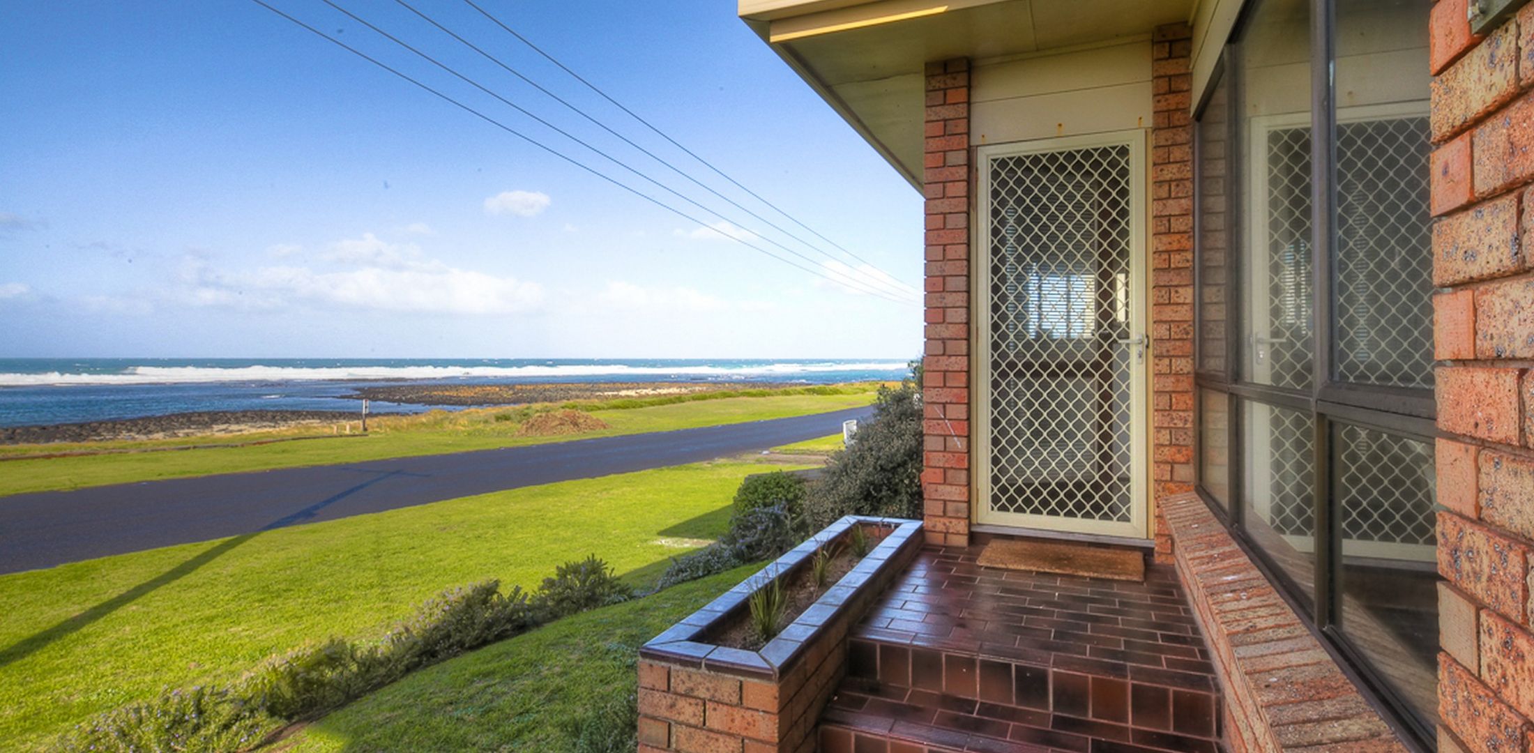 Swimmers’ Rest – 1 Bedroom