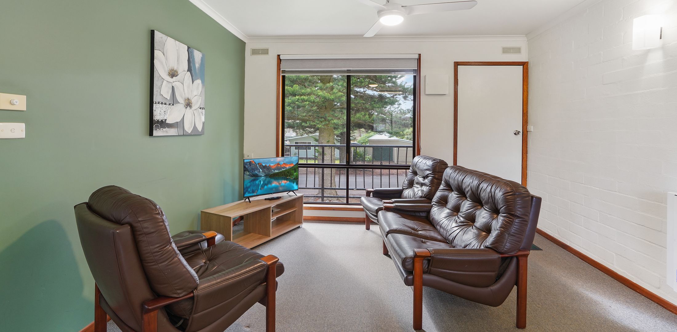 Eastern Beach Unit 4