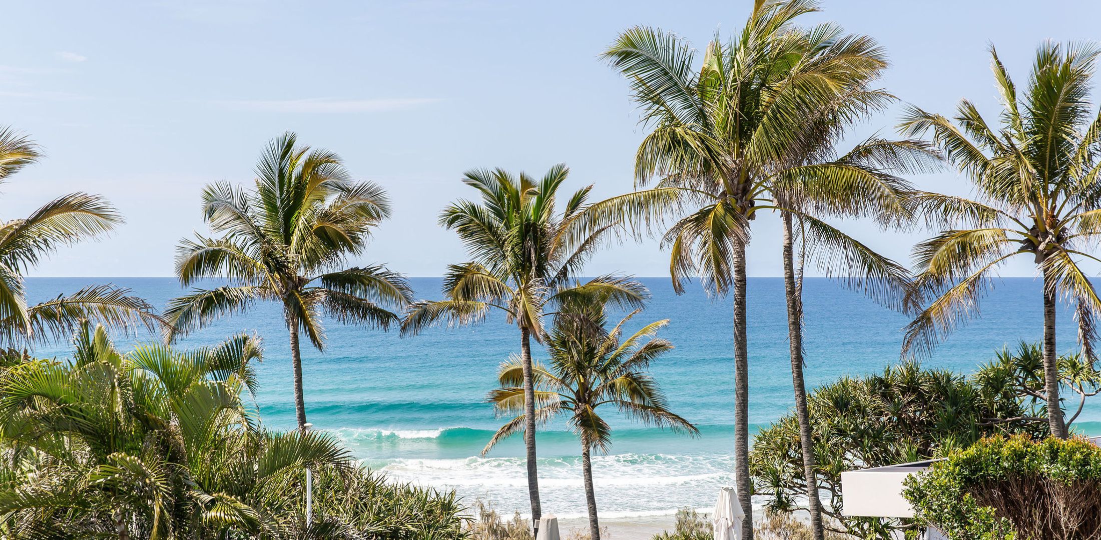 Sunshine Haven – Pool – Beach front – Ocean Views