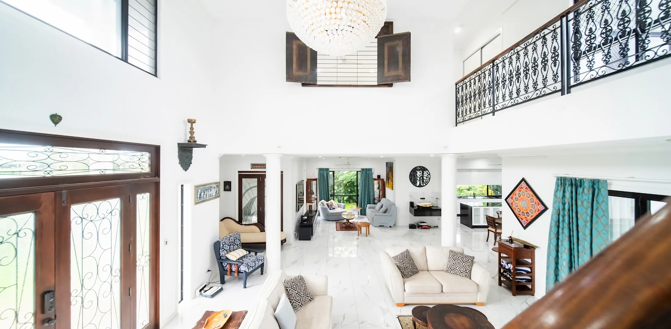 Living room image 1