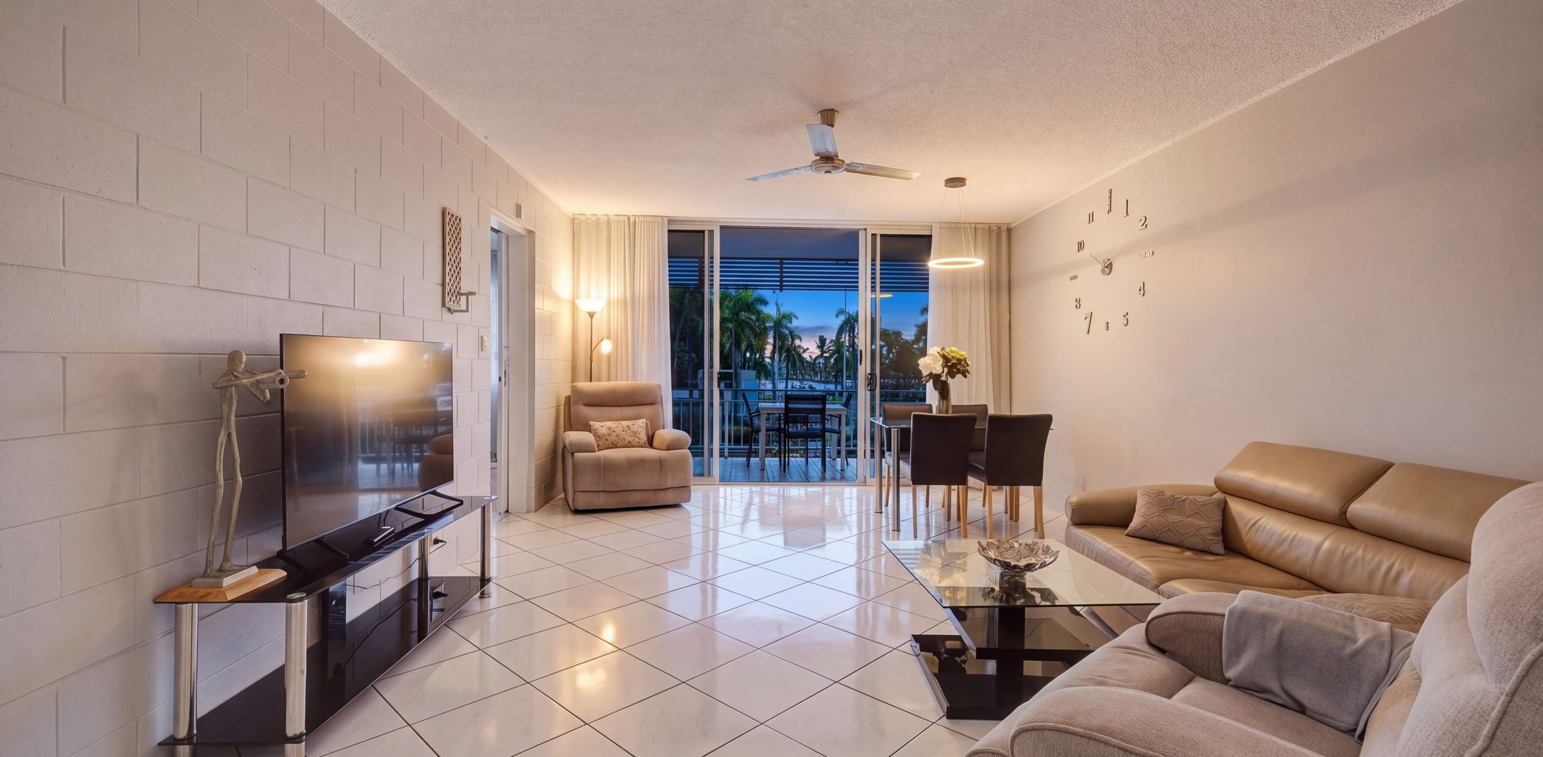 Strand Oceanview Retreat