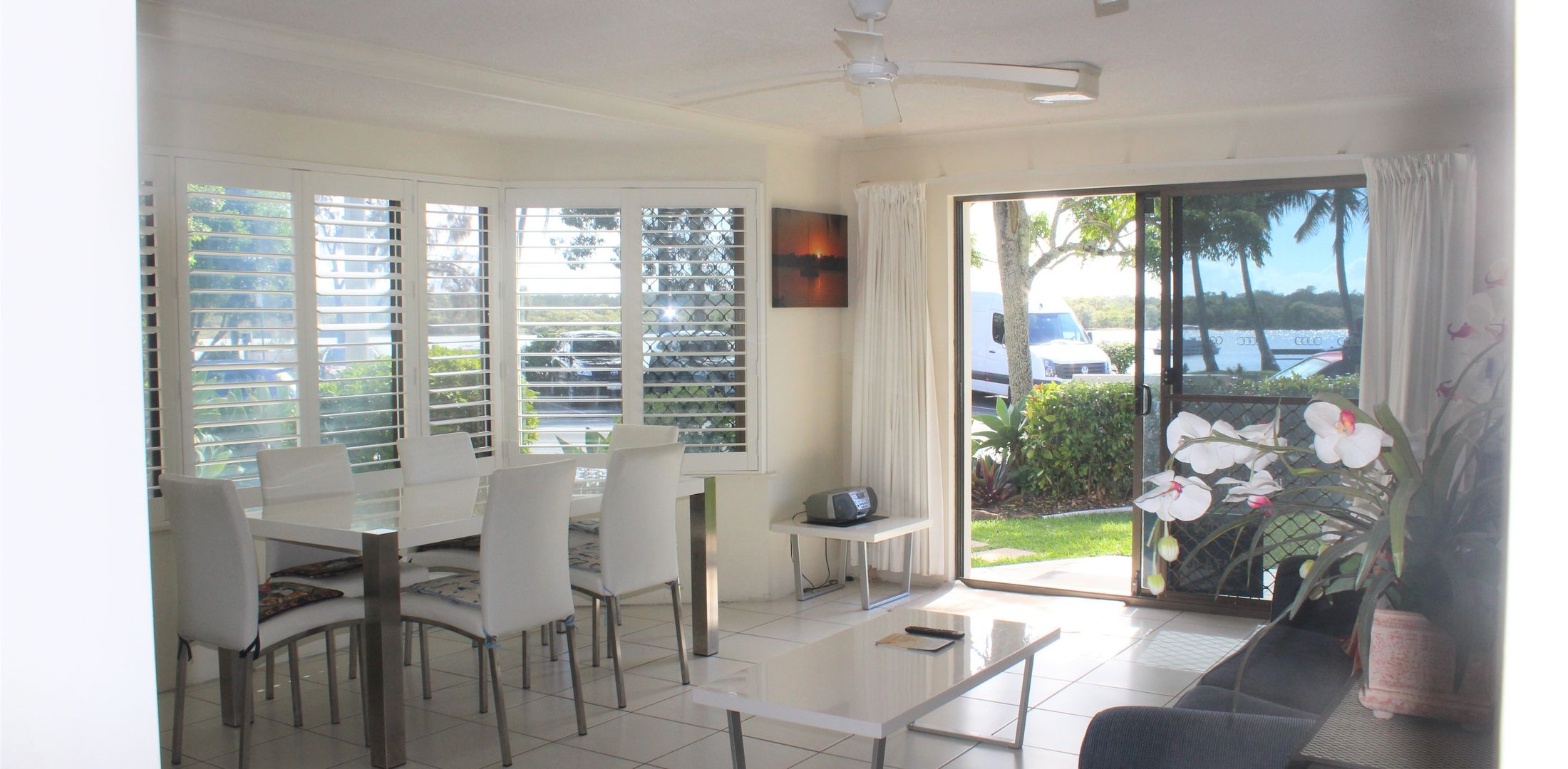 1 Aarons Villa