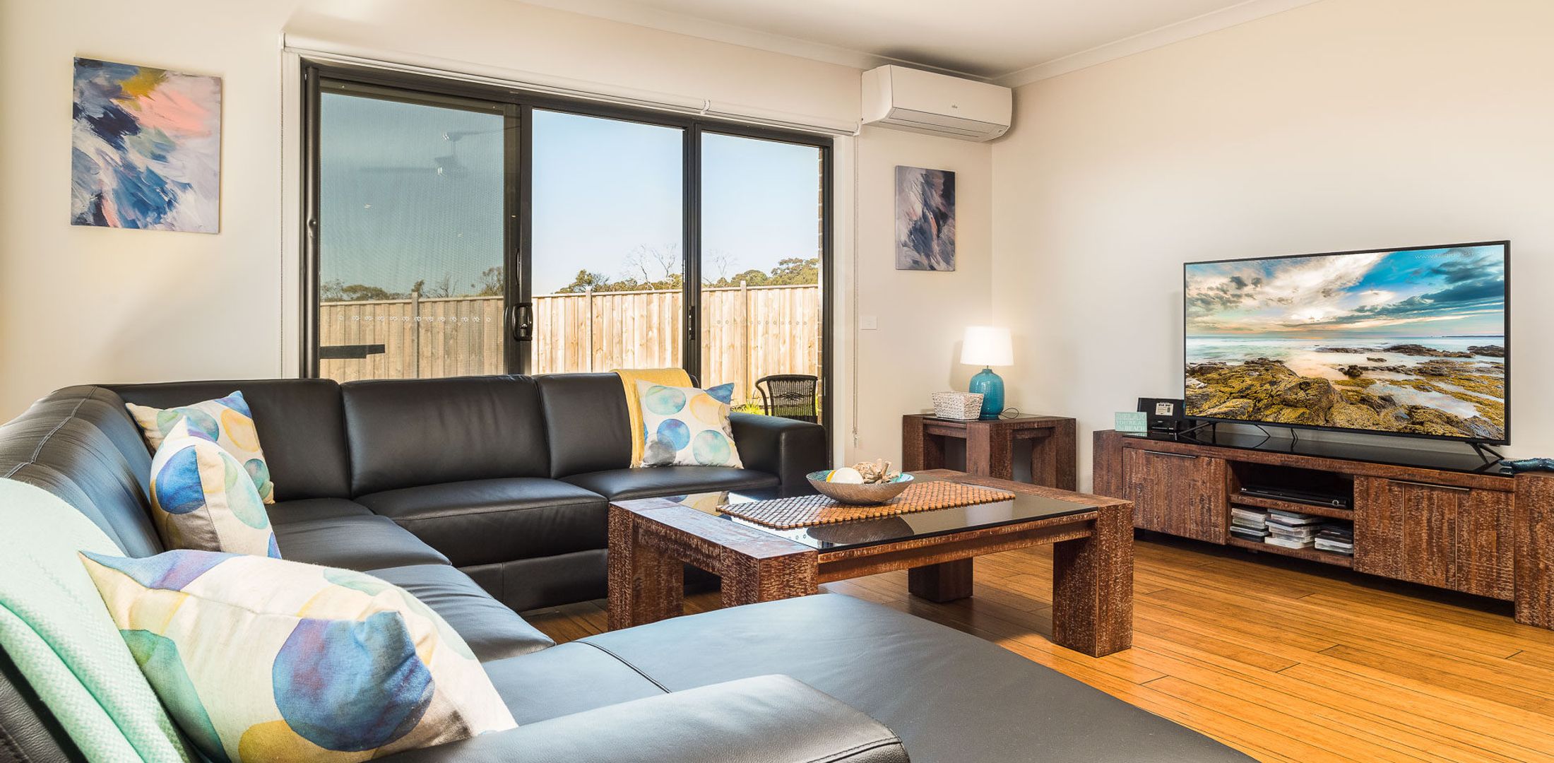Cosy on Currawong