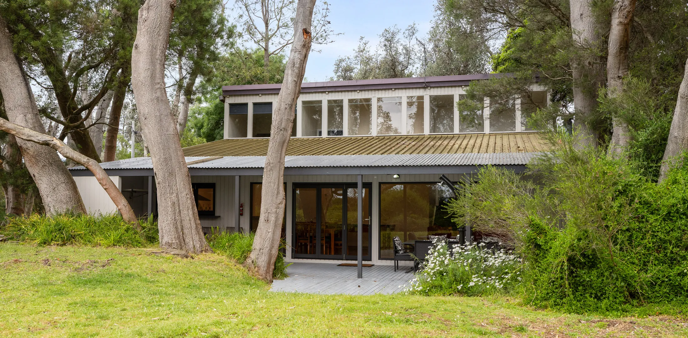 Banksia Waterfront Beachhouse