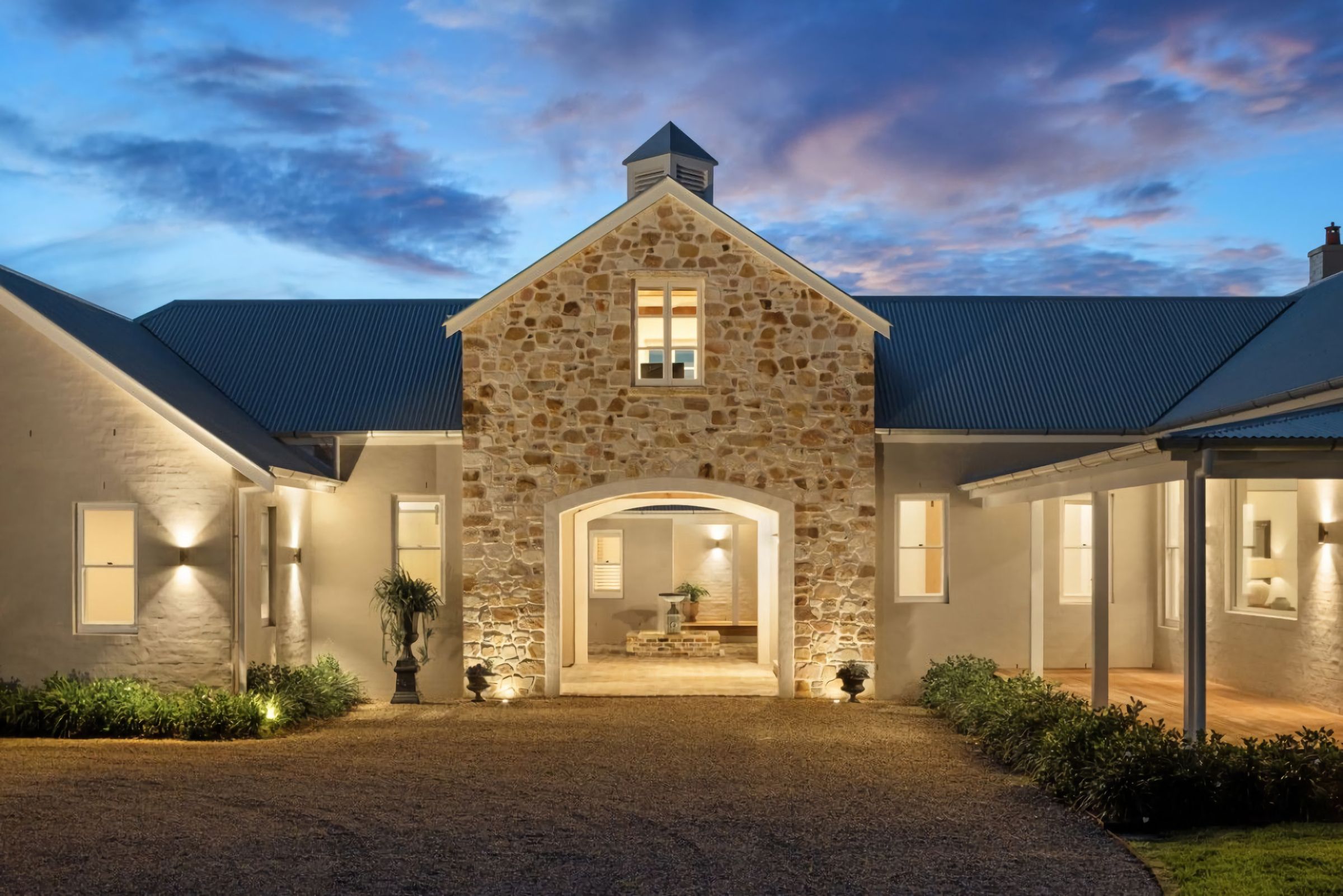 Stonehaven Luxury Estate Pool Sauna Gym Firepit