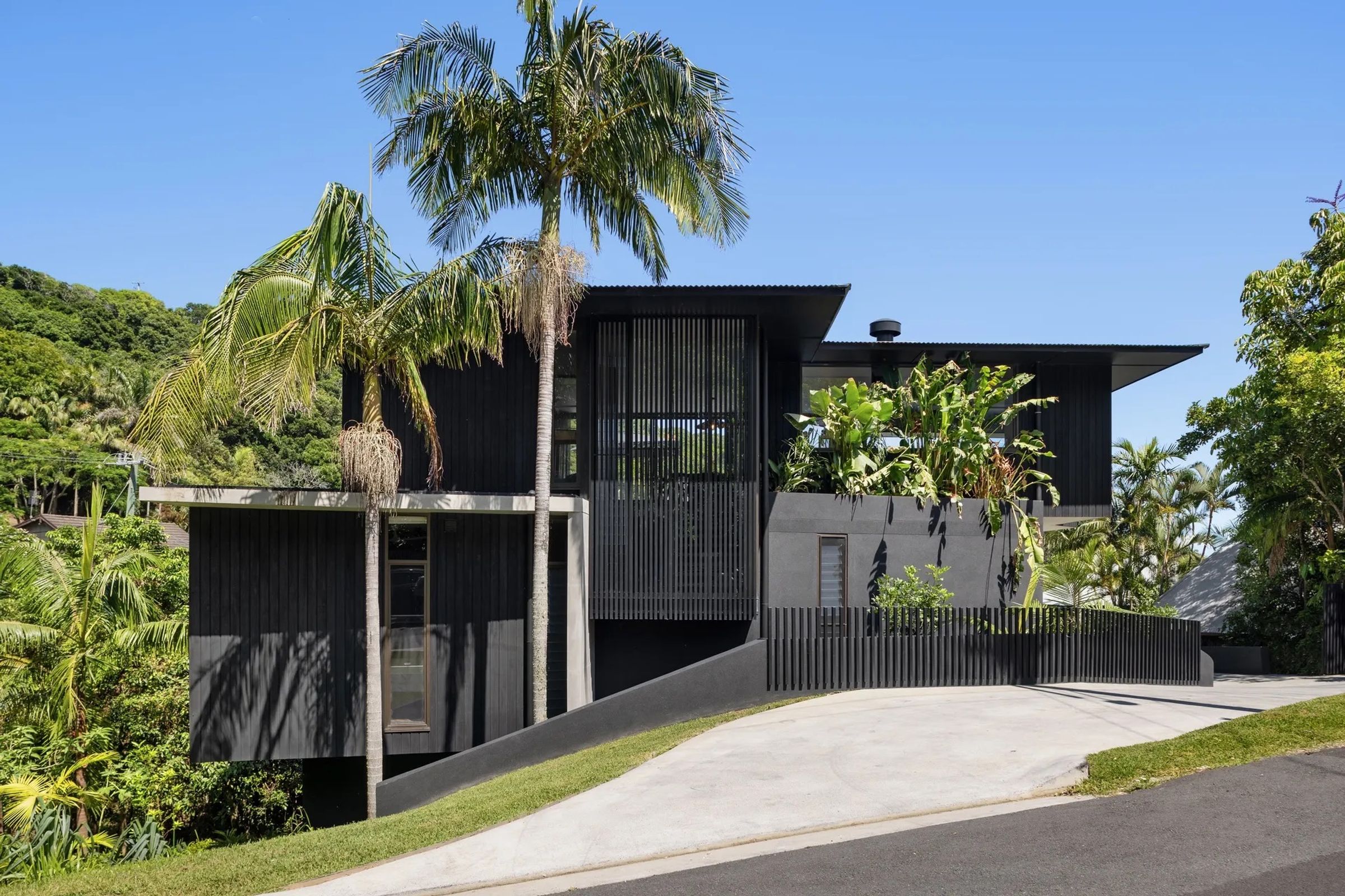 Starfall | Wategos Beach, Byron Bay