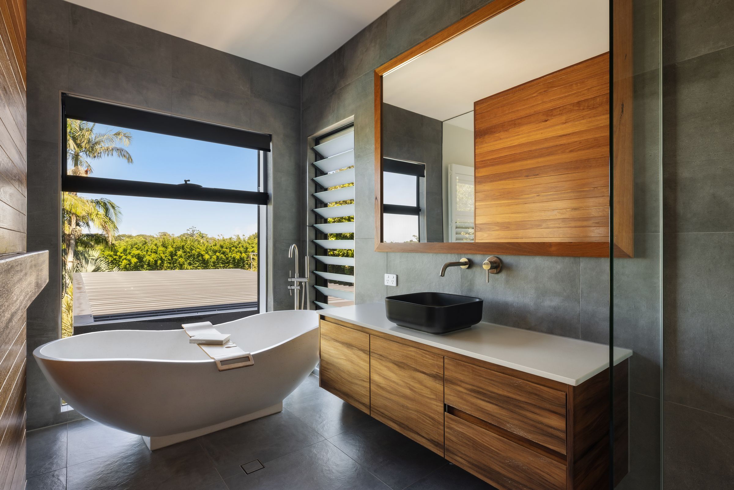 Born Kraal Luxe Hinterland Escape Pool Firepit Views