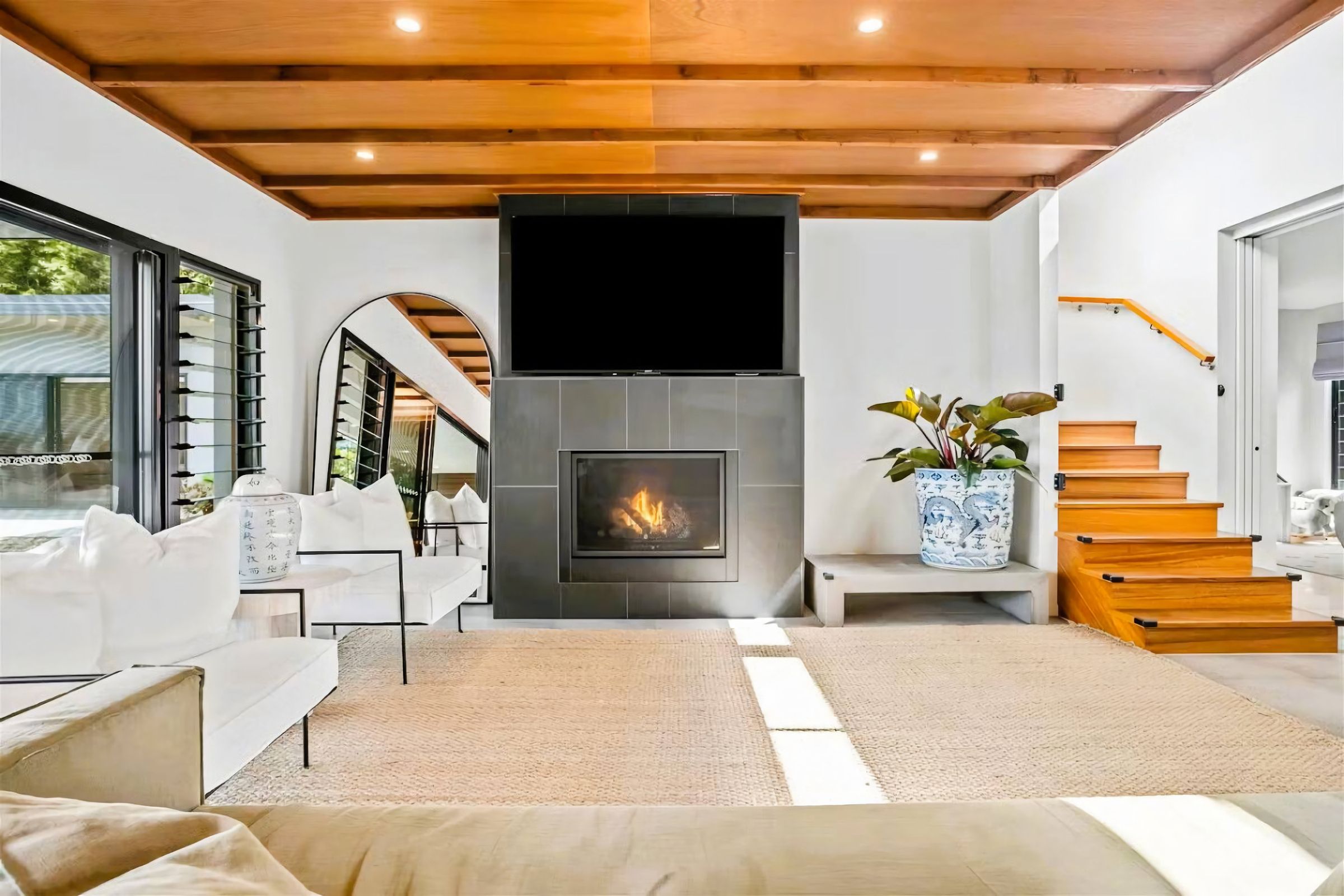 Born Kraal Luxe Hinterland Escape Pool Firepit Views