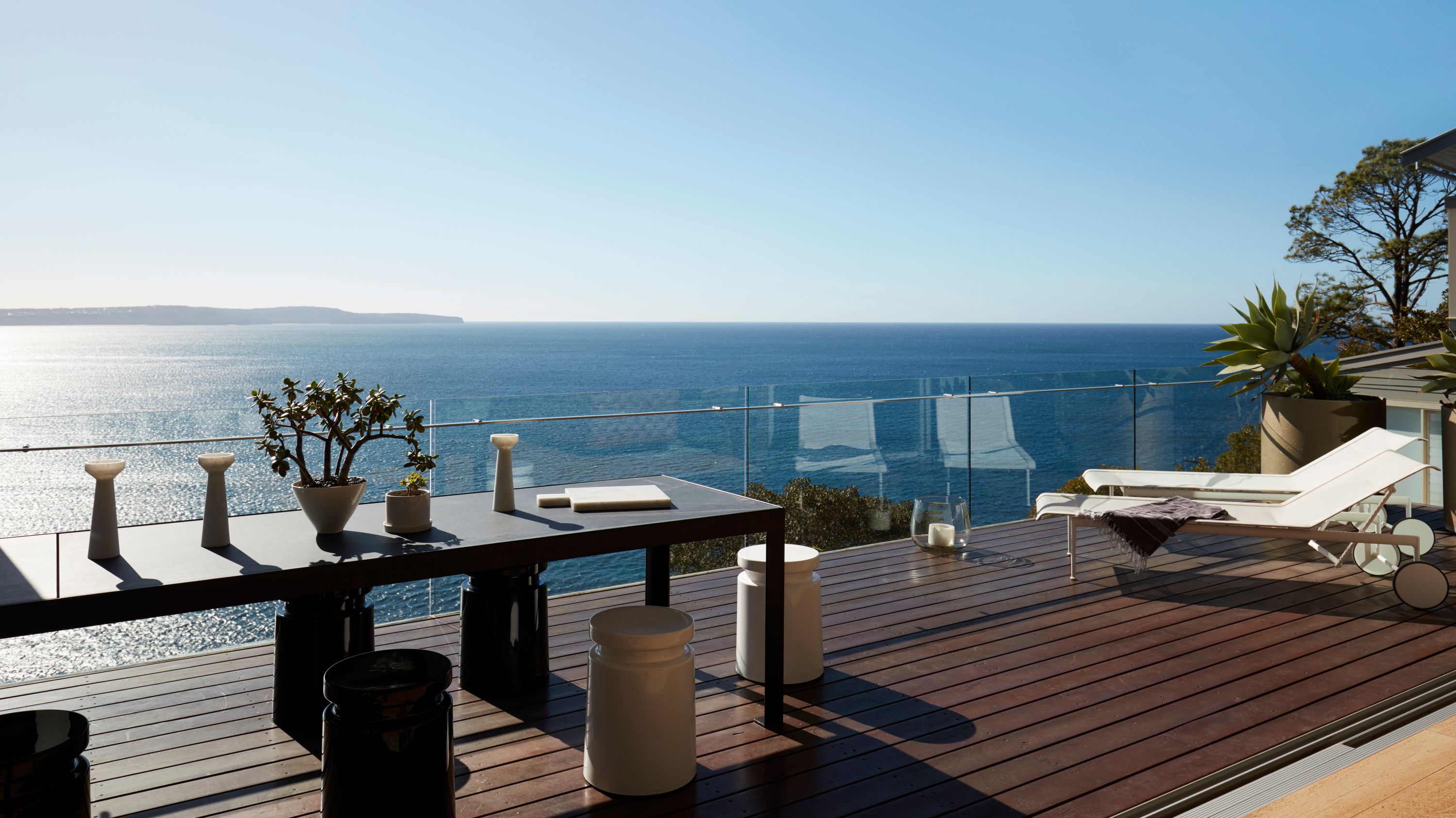 Pinnacle | Contemporary Hotels