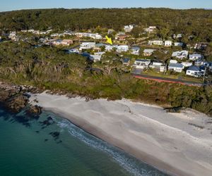 Mara at Hyams Beach