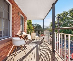 Myrtle Tree Lodge Flowers, Kangaroo Valley