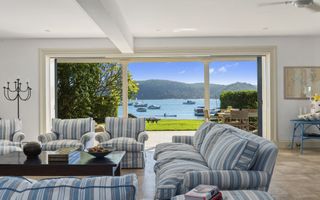 THE BEACH HOUSE