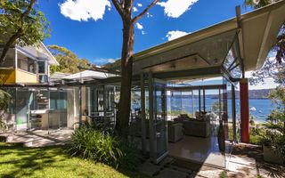 THE GLASS HOUSE