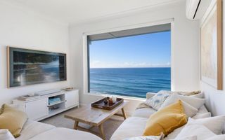 BUNGAN BEACHSCAPE