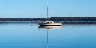   Beadnell By The Bay