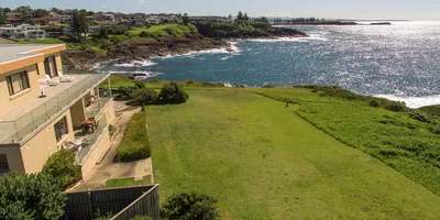   Headland Hideaway