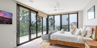   Clifftop Luxury with Pool