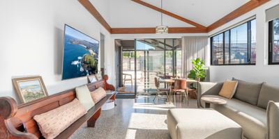   Seaview Lane Hideaway