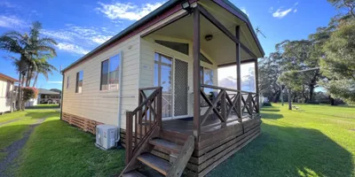   Cottage 3 Sussex House Holiday Park
