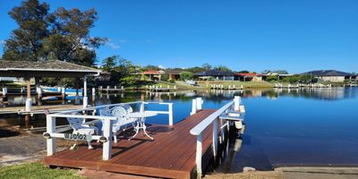   Chloes Waterfront Oasis