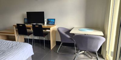   Jopen Motel Unit 6