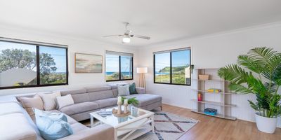   Chrissy Home